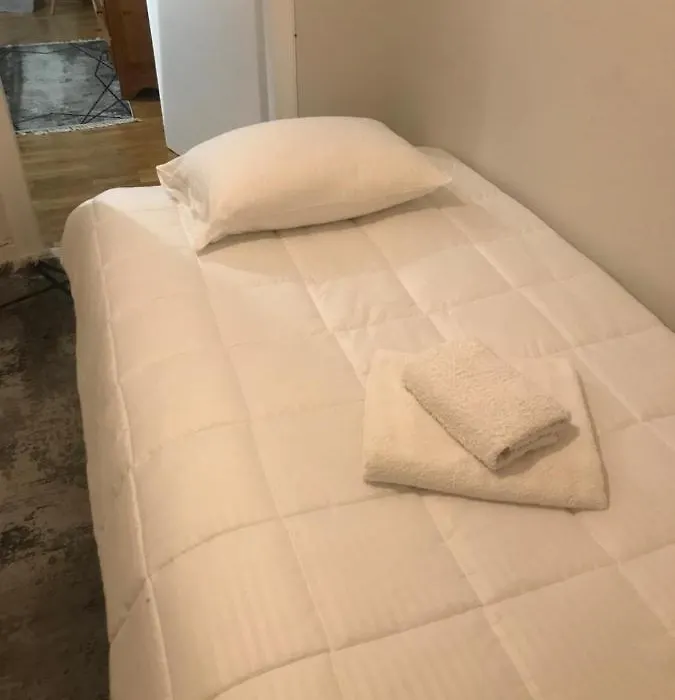 Athens Apartment 1-Min Walk To Kato Patissia Metro-1